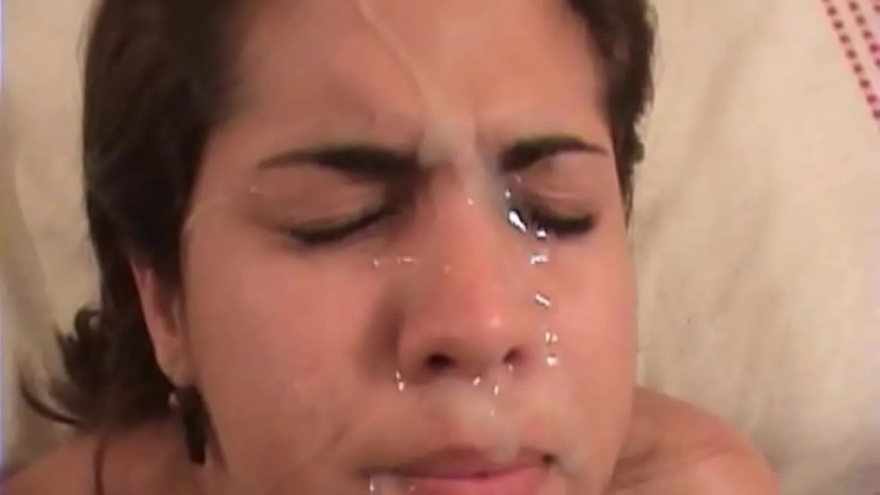 ලස්සන ලතින් brunette රළු ලිංගික ඇත